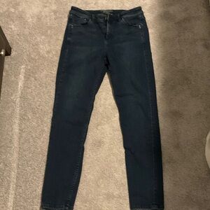Tommy Bahama Women's Dark Indigo Skinny Jeans